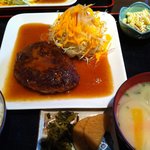 Oishi - 日替わり定食（ポークハンバーグ）