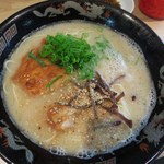 豚骨ラーメン 銀水 - 豚骨らーめん