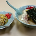 ラーメン山岡家 - 