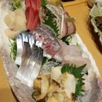 やすけ - 私好みの刺身の盛り合わせ