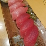 やすけ - 赤身、中トロ