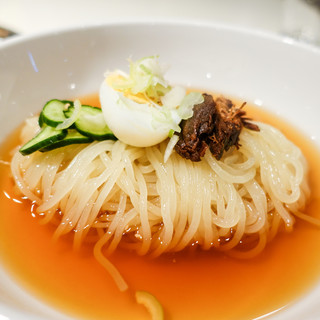 食道園 - 料理写真:平壌冷麺