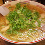 らーめん 紫龍 - 2017年6月　ラーメンのアップ