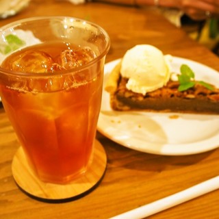 モダナークファームカフェ_0