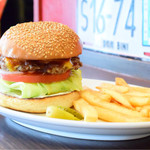 ブラザーズ - チーズバーガー@税込1,242円