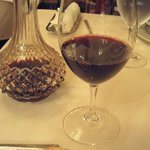 炭焼ステーキハウス 葡萄屋 - 赤のフルボディワインをデキャンタで「シャトー・ポンテ・カネ」だったかな？