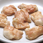 Yakiniku Tsurukamedou - 最近人気のホルモン「小腸」。プルンプルンとした食感が楽しめます。