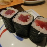 Sushi Kenzan - 限定ランチの巻物は鉄火