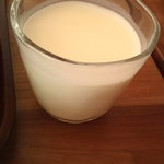くるるの杜 農村レストラン - 【2011年01月】中標津「ラ・レトリ」の「飲むヨーグルト」。