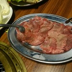 精肉問屋直営焼肉店 やきにくの蔵 - 