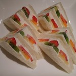 千疋屋総本店 フルーツパーラー 西武池袋店 - 