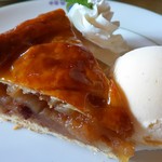 万平ホテル カフェテラス - アップルパイ　バニラアイス添え（2017年5月）