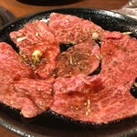 焼肉 山水苑 - ロース