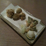 布恒更科 - タラの芽とふきのとうの天ぷら