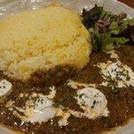 SPICY CURRY 魯珈 - 限定カレー サグモッツァレラカレーのライス大盛