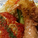 洋食屋 キッチン ふくま - コンビプレート（メインプレート：アップ）