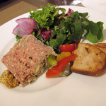 レストラン 鎌倉 - アラカルトメニューより田舎風パテ