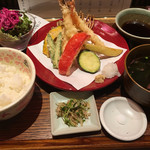 米と天ぷら 悠々 - 海老の天ぷら