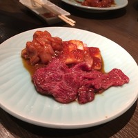 焼肉 大河 - 同僚の頼んだロース（と鶏と豚）