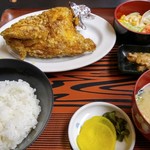 ひな鳥金子 - ひなどり定食　ご飯少なめ　880円