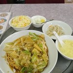 瑞龍春 - 硬焼きそばあんかけ