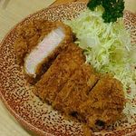 とんかつ　若葉 - 厚切りロースカツ