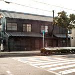 古民家カフェ空町＆保護猫カフェ猫待ち - 外観写真: