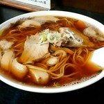 上海軒 - ラーメン(中)アブラ入り