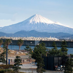 Totoya Shimbee - 富士山を無効に眺めながらビールと海鮮ＢＢＱで爽快リラックス