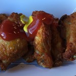 Chicago Dogs! Eatery - Baffalo Chicken Wings(アップ)。