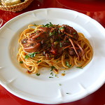 オステリア・オ・ジラソーレ - ルチャーナ風スルメイカの煮込みパスタ