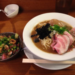 荒町商店中華そば ふじやま - 