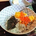 松川 - 食べ盛りなのでお代わり3杯目