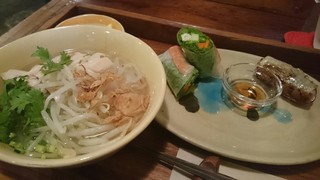 モノカフェ ワヲン - 