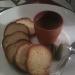 ブラッスリー アルティザン - ①フォアグラのパテとシェリー酒のジュレ　ブリオッシュのトースト1800円