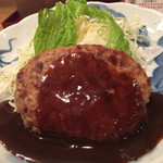 普通の食堂いわま - 110gのハンバーグは、デカイ！