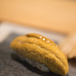 鮨 猪股 - 紫海膽（むらさきうに）