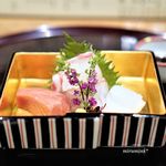 日本料理 とくを - 淡路島の天然の鯛 本鮪の中とろ アオリイカ