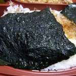 オリジン弁当 - のりチキン竜田弁当です。海苔とご飯です。