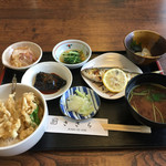 ささら - 本日の日替わり定食
      ２０１７年６月１６日