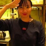 CỘNG CÀ PHÊ - 明るい店員さん（撮影許諾済）