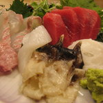 こづち - 色彩も鮮やかな刺身盛り。