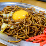 福ちゃん - 焼きそば＋生卵
