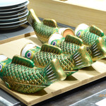 つるとかめ - 鯉のぼりの器がいっぱい