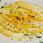 VECTOR BEER - ゴルゴンゾーラのクリームペンネ