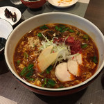 四川菜麺 紅麹屋 - 