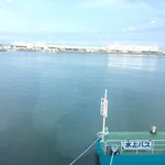 大間新栄丸 - 窓からの眺め 中央