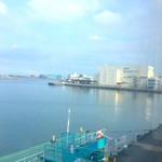 大間新栄丸 - 窓からの眺め 右側