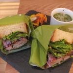 テーラ・テール - サンドウィッチプレート（テリヤキチキン）