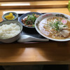 館の丸食堂